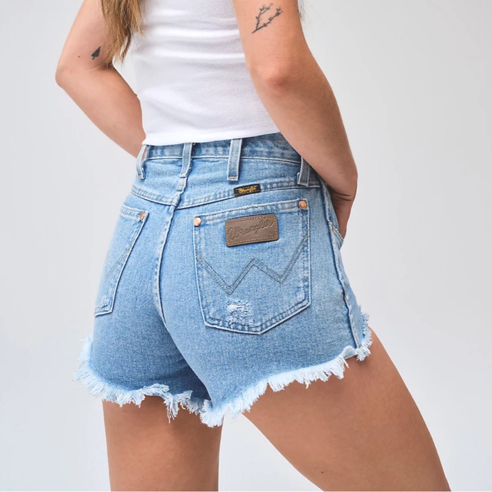 Wrangler High Rise Shorts